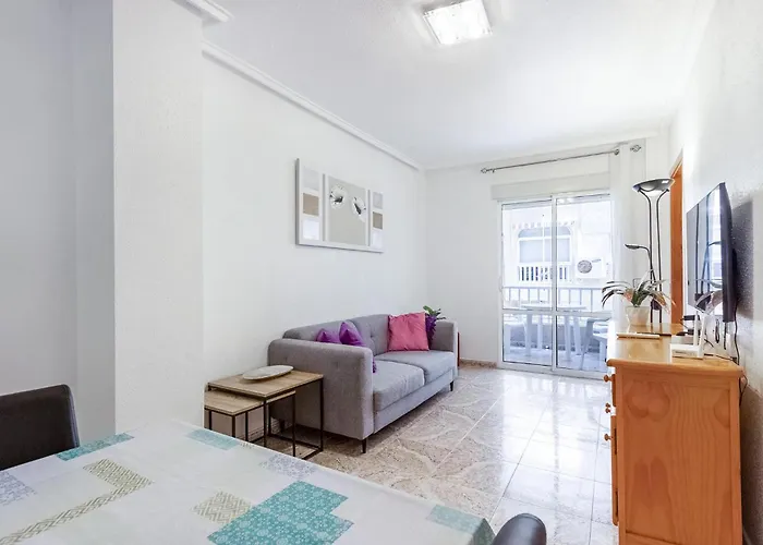 Cozy In With Wifi Torrevieja