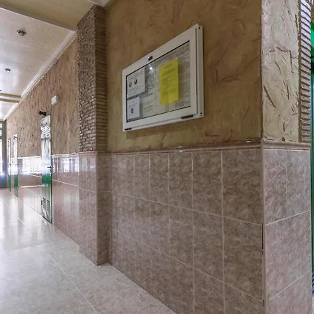 2 Bedroom Stunning In Apartment *